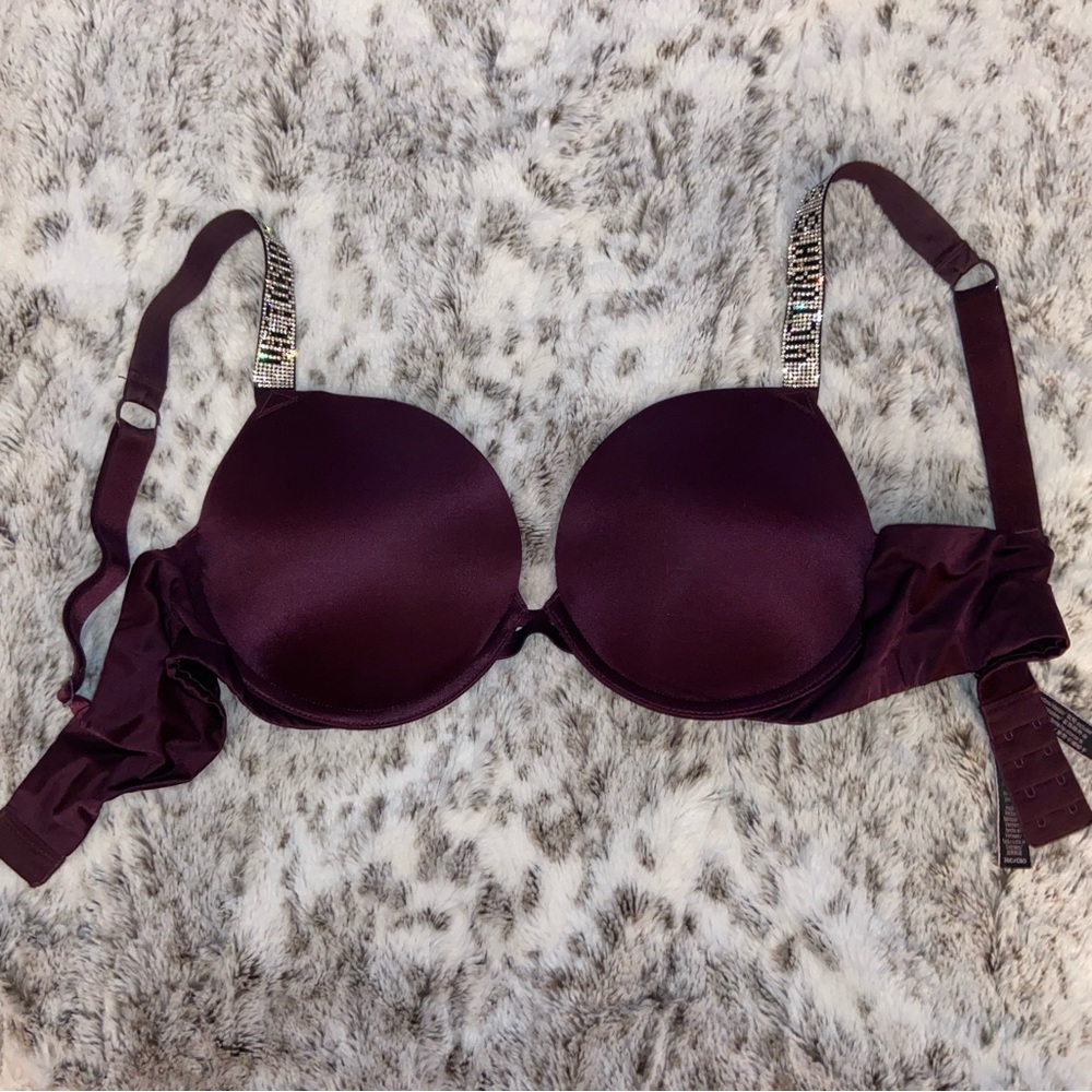 Victoria’s Secret push up bra 36C